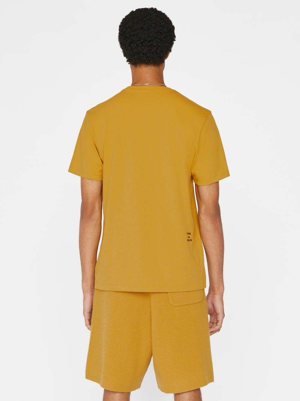 tee back view alt:fit2